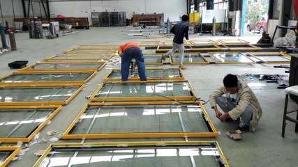 專業(yè)標(biāo)識標(biāo)牌，點(diǎn)亮沙坪壩公園——沙坪壩公園標(biāo)識標(biāo)牌制作廠，廣告業(yè)的匠心之選